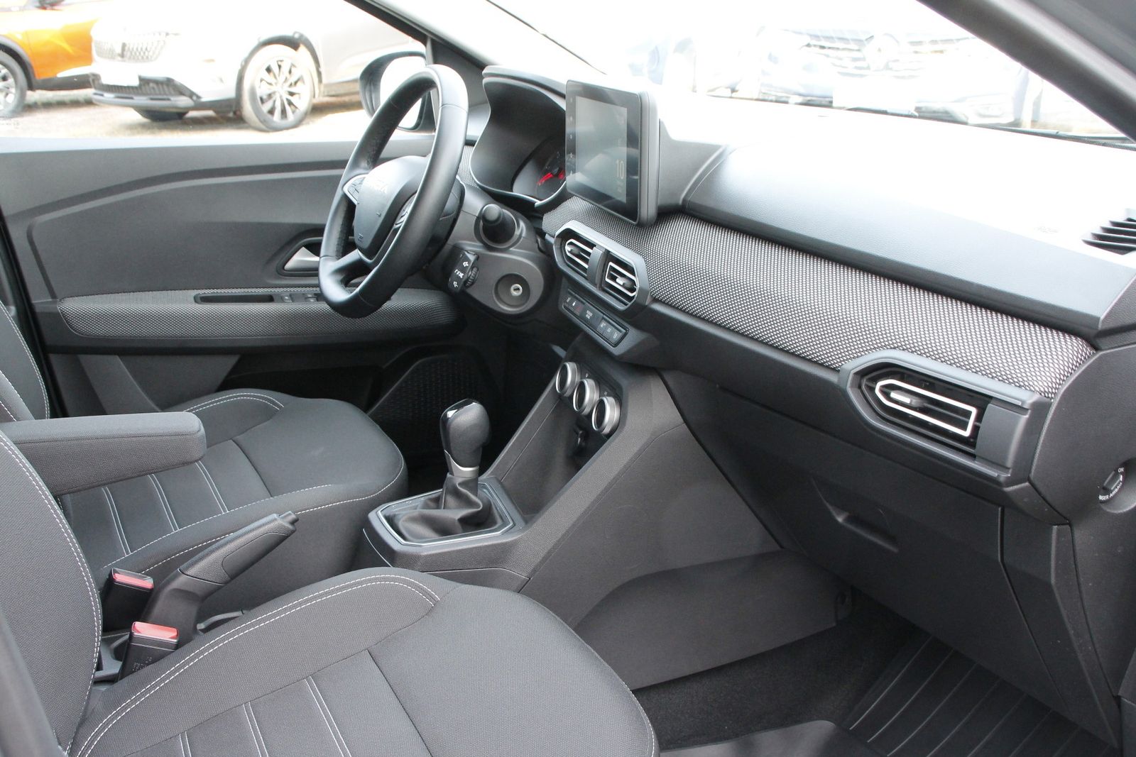 Fahrzeugabbildung Dacia Sandero Expression TCe 90 CVT