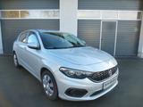 Fiat Tipo1.4 Easy Klima Navi Alu PDC 8 fach bereift - silberne Fiat Tipo