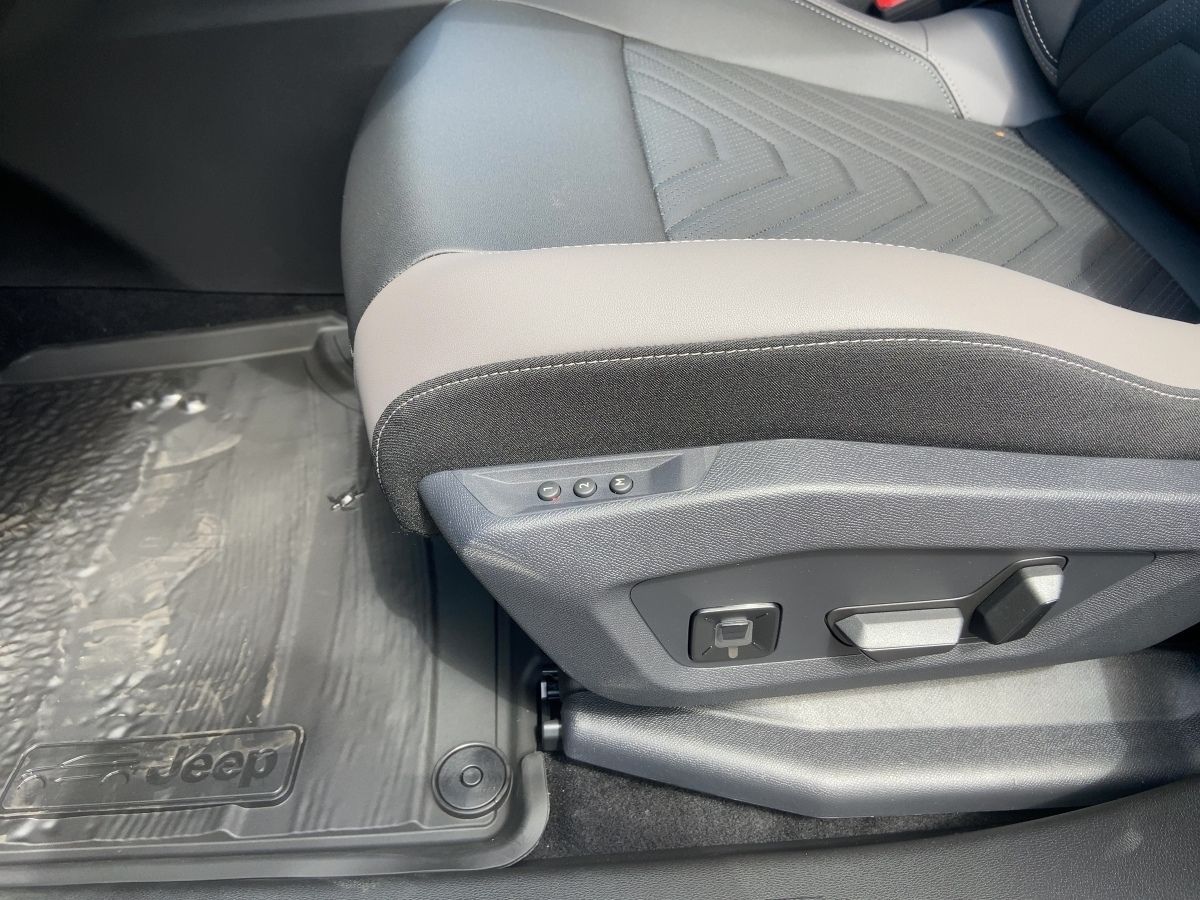 Jeep Compass - Bild 14