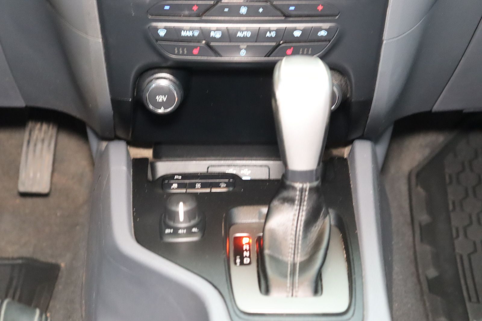 Fahrzeugabbildung Ford Ranger 3.2L 6 Auto. * Leder * Navi * SHZ Limited