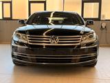 Volkswagen Phaeton 4.2 V8 4MOTION Tiptronic 5-Sitzer - - : Sitzer 8