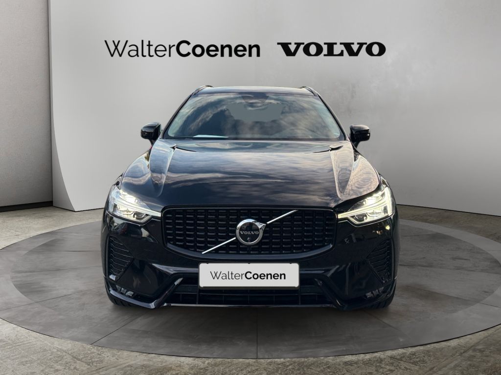 Volvo XC60 B4 D AWD Ultimate Dark Luftfahrwerk 360° foto 2
