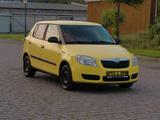 Skoda Fabia Classic TÜV NEU S-HEFT KLIMA PDC - Skoda Fabia: Gelb