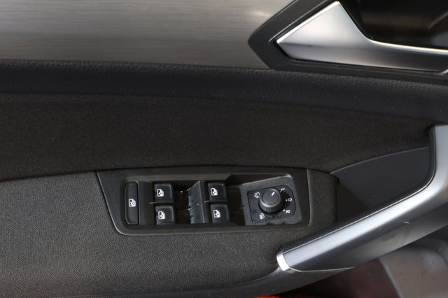 Volkswagen Touran 2.0 TDI Comfortline ACC+KAM+LED+AHK