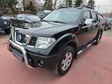 Nissan Navara Pickup Double Cab LE 4X4 Hardtop - Nissan Navara: Hardtop