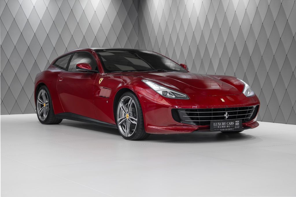 GTC4 Lusso V12 RED / BROWN PANO VENTILATION - Bild 1