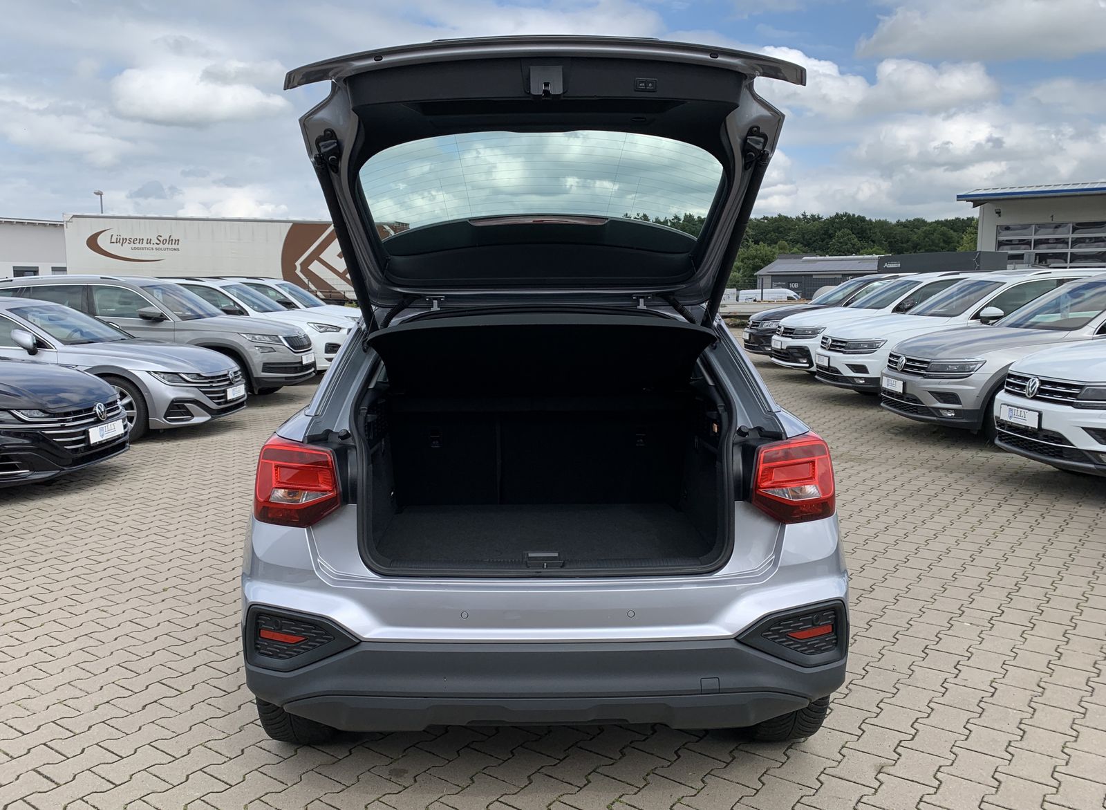 Fahrzeugabbildung Audi Q2 1.5 TFSI*Cam*Navi*LED*Klima*Assistenzpaket*