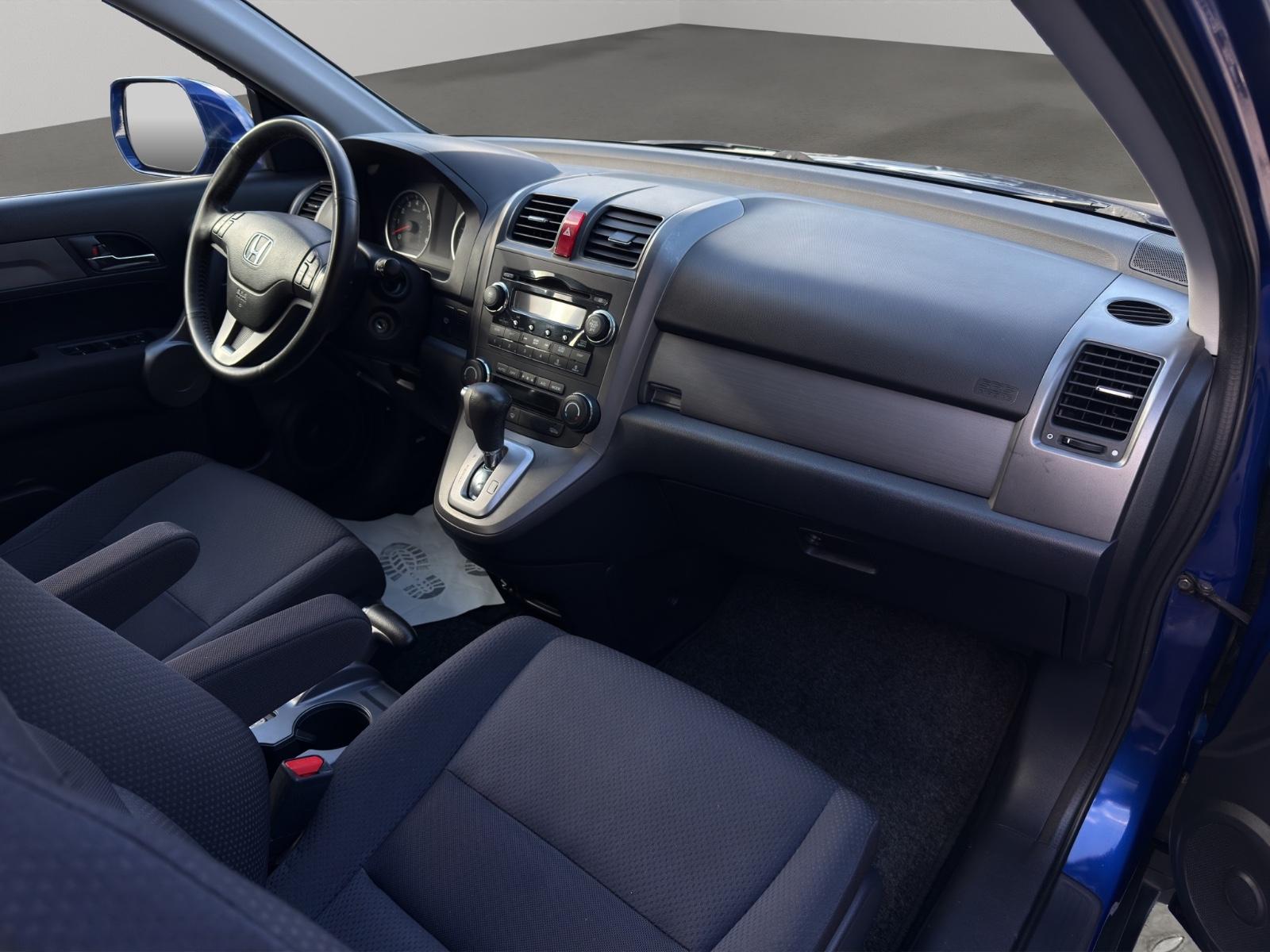 Honda CR-V 2.0 i-VTEC 150 ch 4WD Elegance • Boîte auto • Clim auto • Attelage • Régulateur