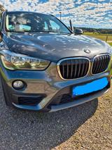 BMW X1 sDrive18d  sehr gepflegt, Rentnerf... - BMW X1 mit Diesel-Antrieb: Limousine