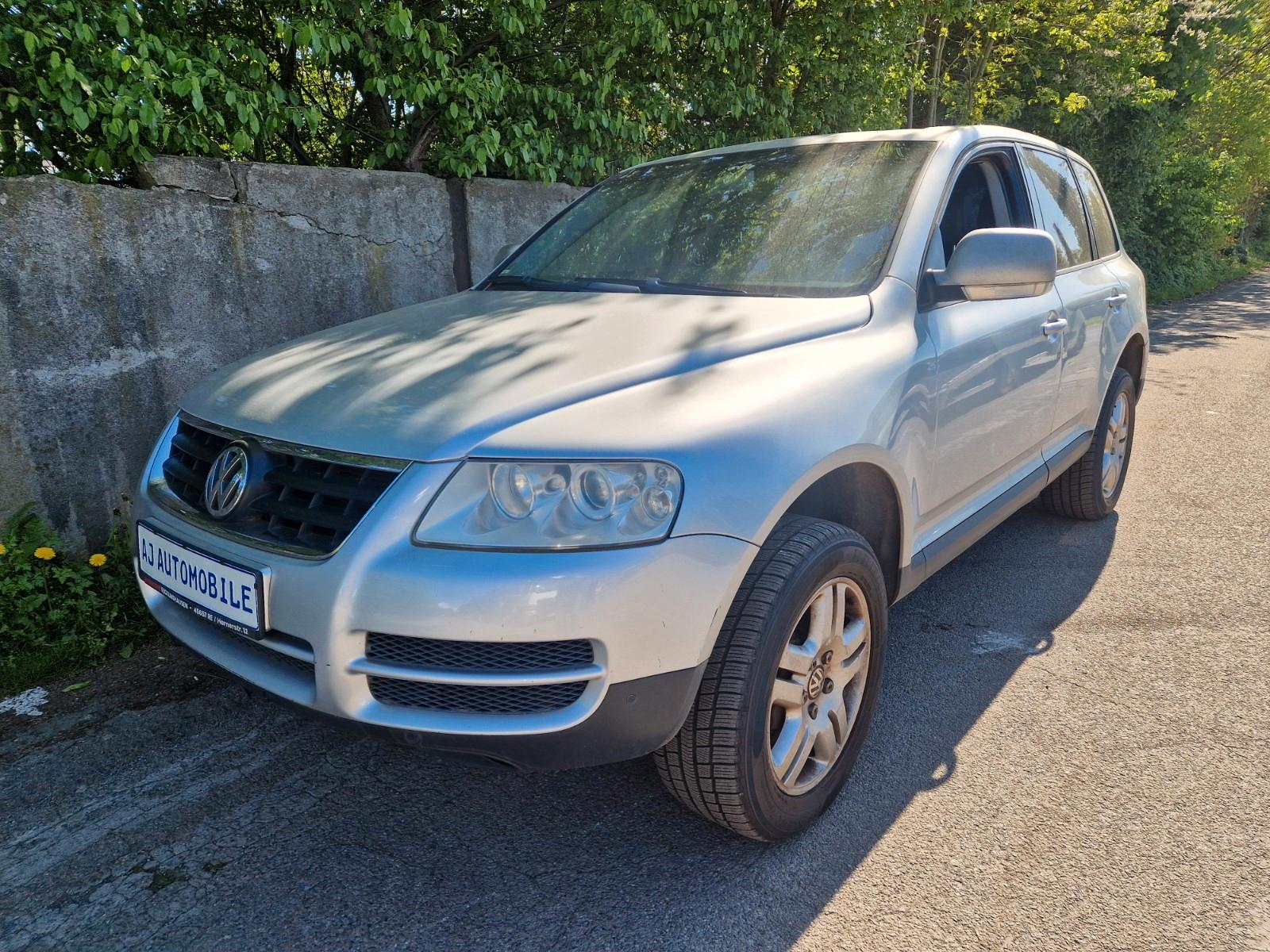 Volkswagen Touareg 3.2 V6 Tiptronic*PDC*AHK*ALLWETTER