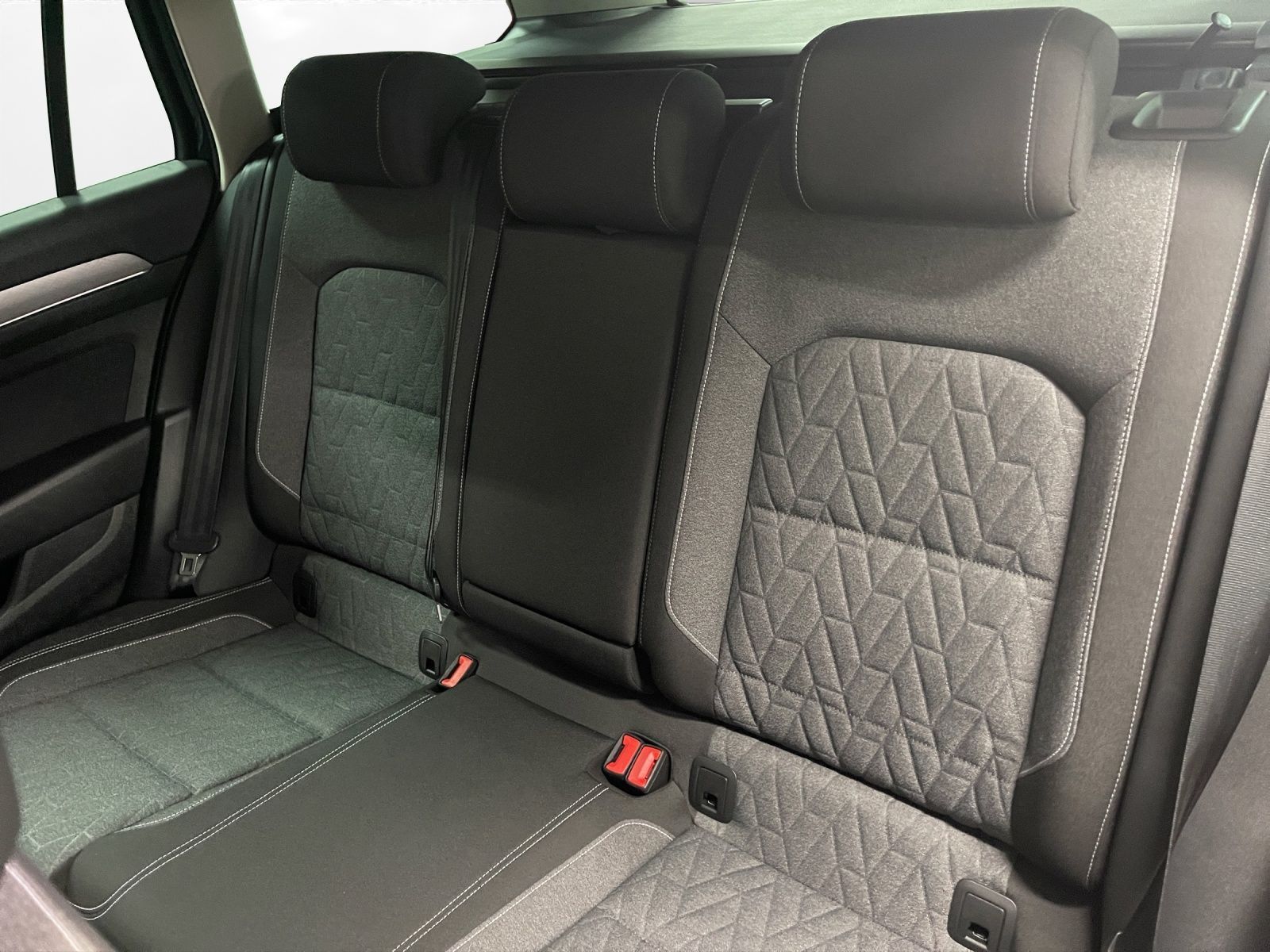 Volkswagen Passat Variant - Bild 20