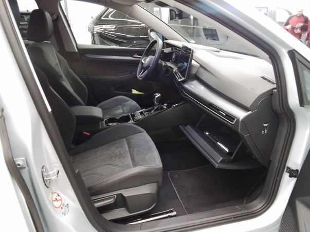 Volkswagen Golf - Bild 6