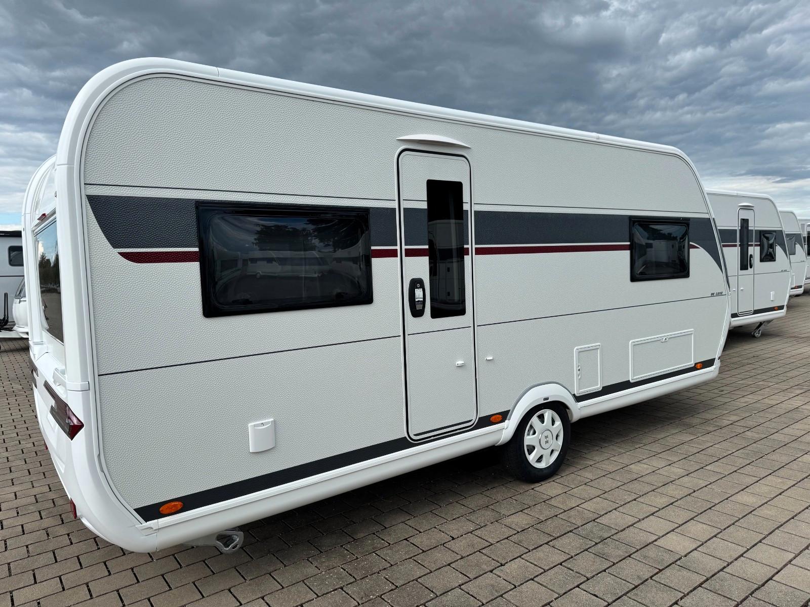 Hobby 540 UL De Luxe, Mod. 2027, Auflastung, Rollrost