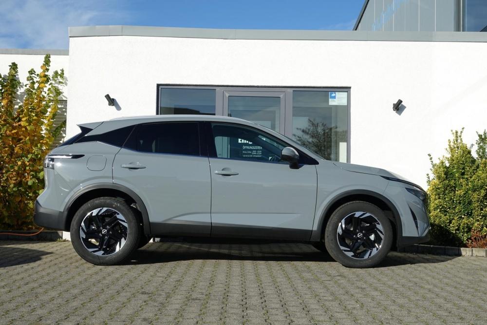 Nissan Qashqai N-Connecta 158PS Xtro WinterPaket SOFORT