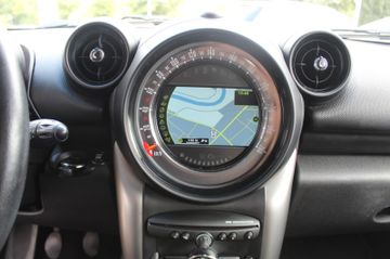Fahrzeugabbildung MINI ONE Countryman One Navi