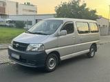 Toyota Hiace D4D - Toyota Hiace: D4d