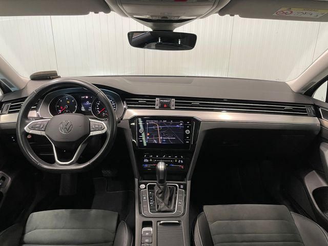 Passat Variant Elegance 2.0 TDI DSG LED PANO NAV