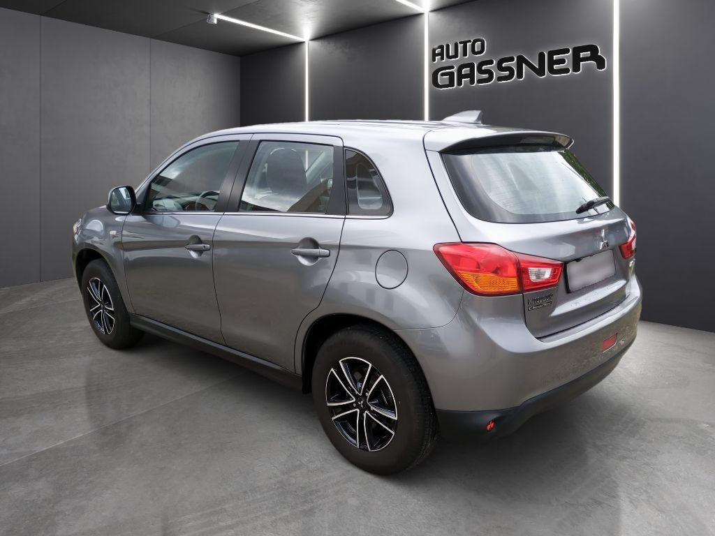 Fahrzeugabbildung Mitsubishi ASX 1.6 Edition 100 mit Smart Link Navigation