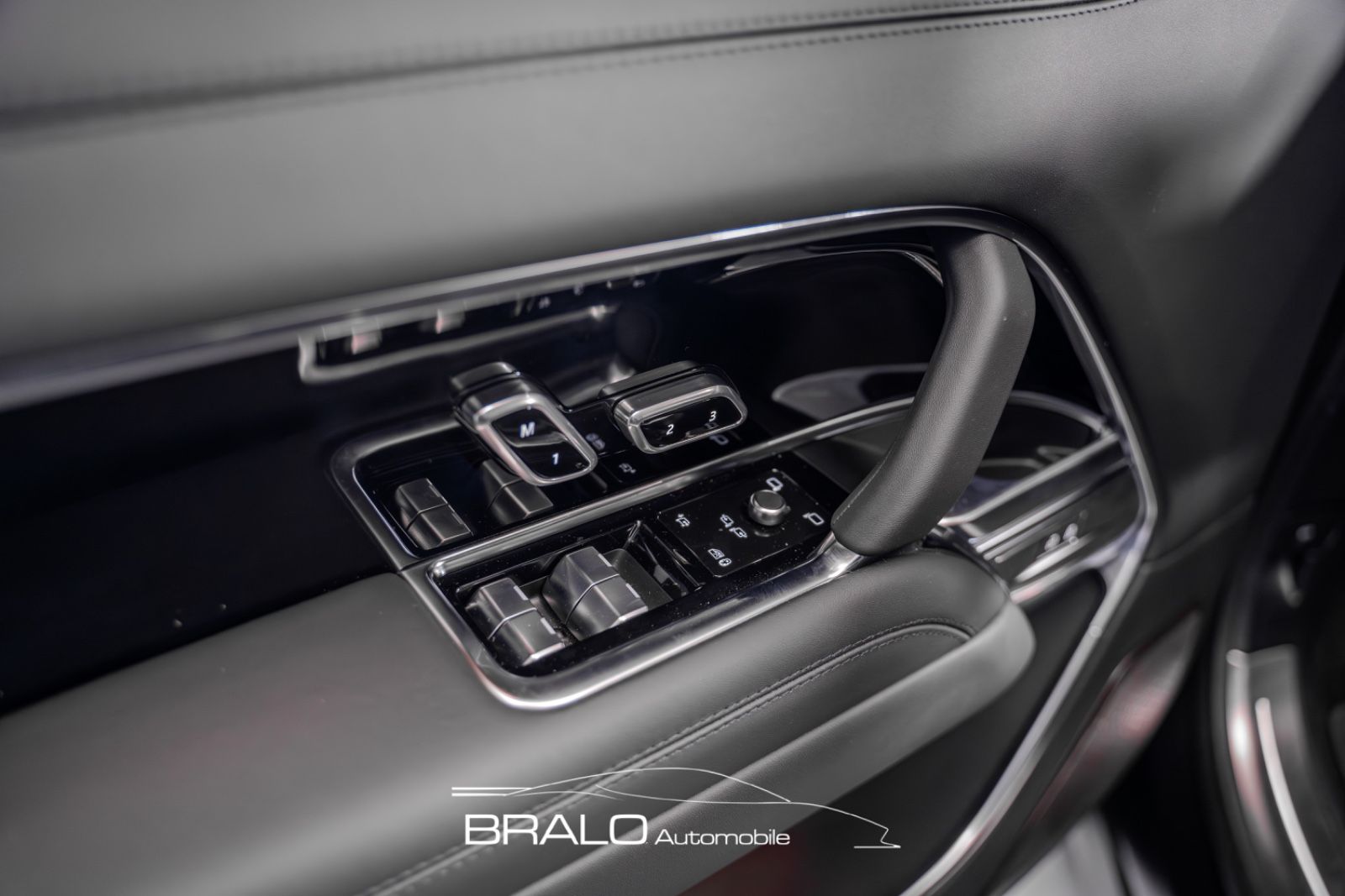 Land Rover Range Rover - Bild 16