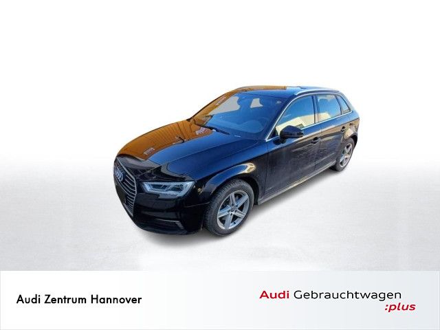 Audi A3 Sportback e-tron design 40 ACC Teilleder DAB