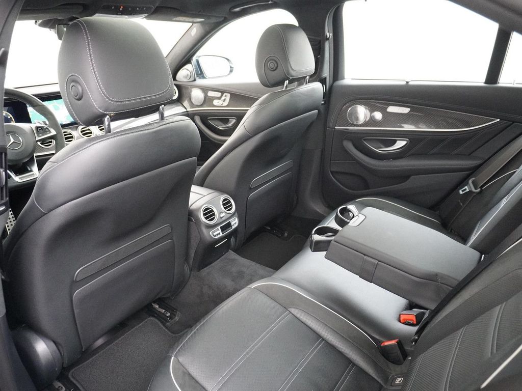 Mercedes-Benz E 63 AMG S 4MATIC+ Händlerwartung panorama dach