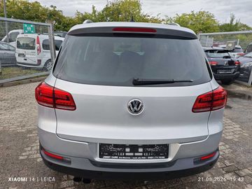 Volkswagen Tiguan - 8