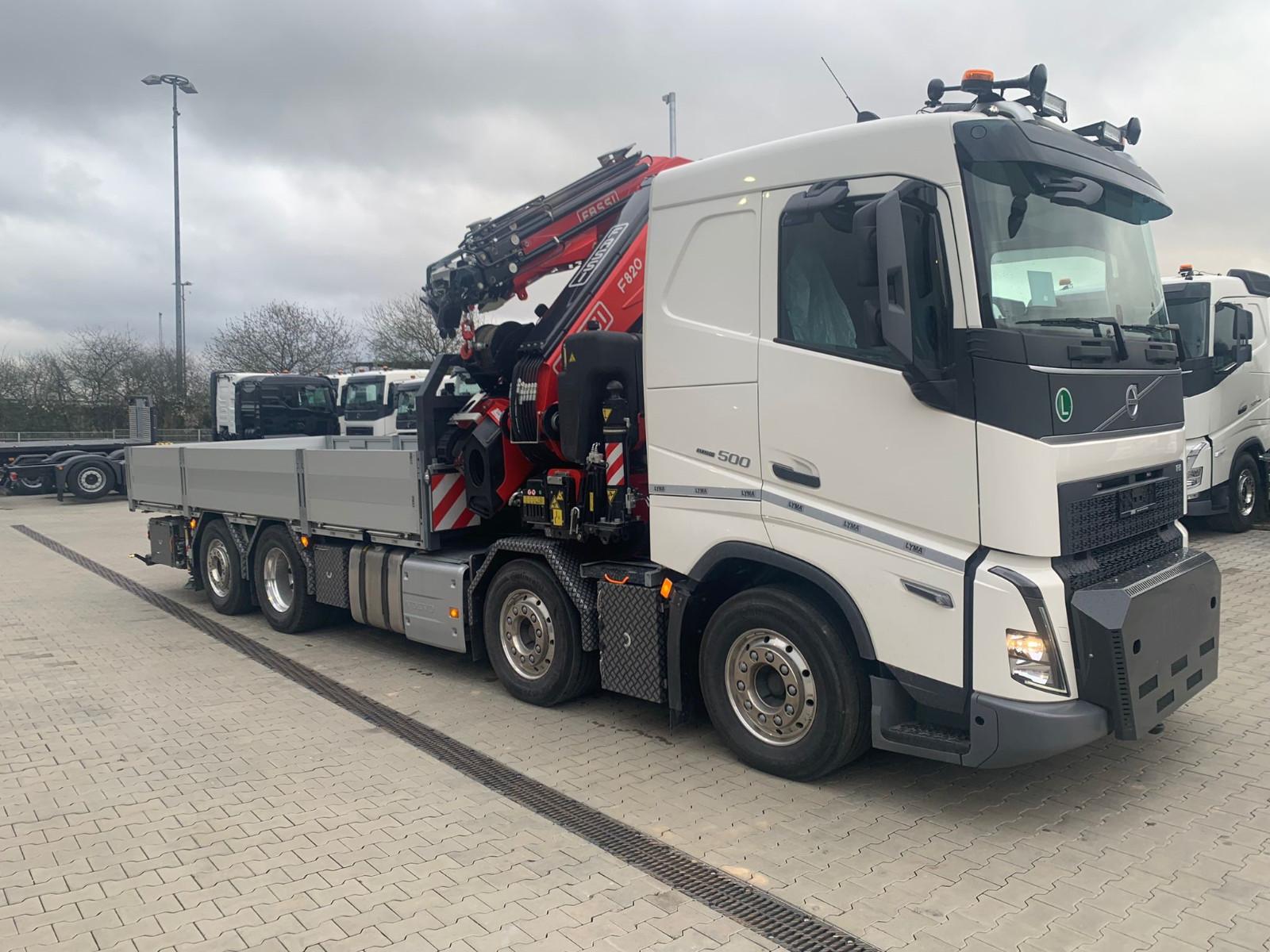 Volvo 20 " Cont mit FASSI F905 R2.27 L436 Tech - WINDE