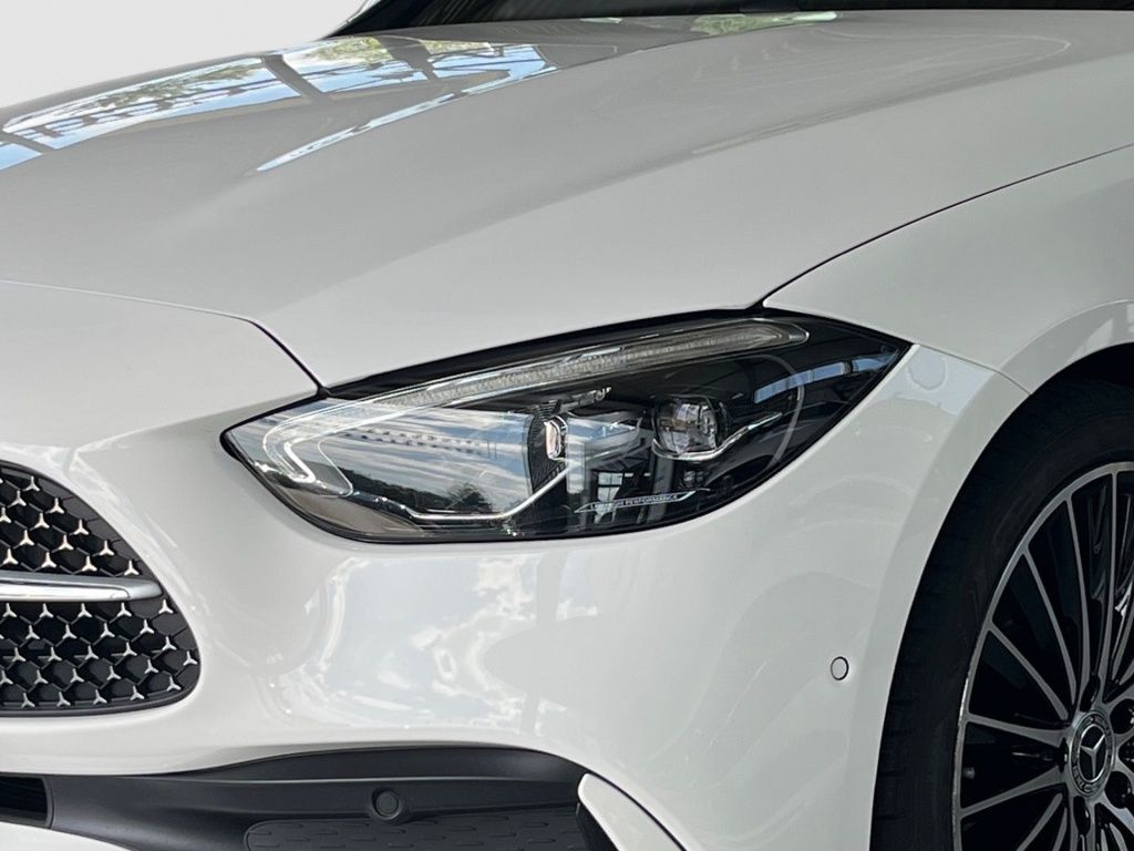 Fahrzeugabbildung Mercedes-Benz C 300 dT AMG AHK Totwi. LED Memory Burm. KAM SHZ