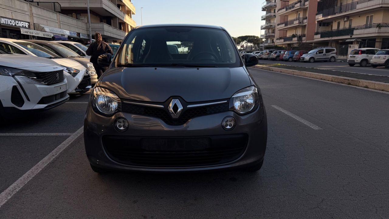 RENAULT Twingo