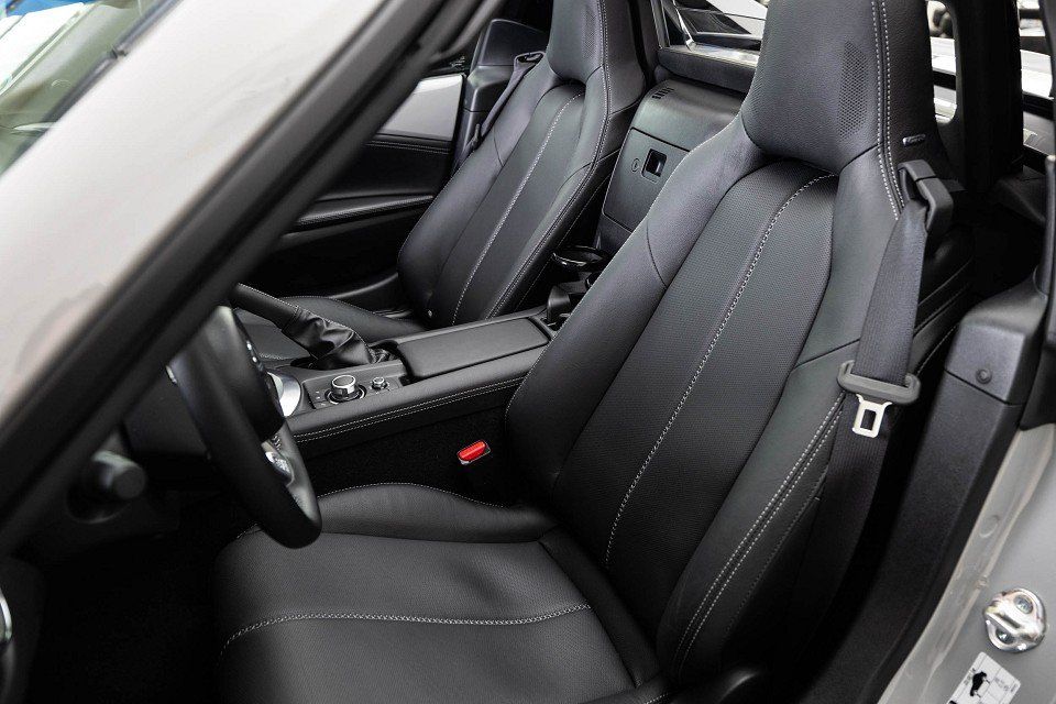 Fahrzeugabbildung Mazda MX-5 RF 2.0i 184PS Exclusive