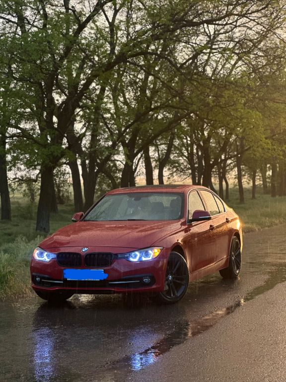 Image of BMW 330
