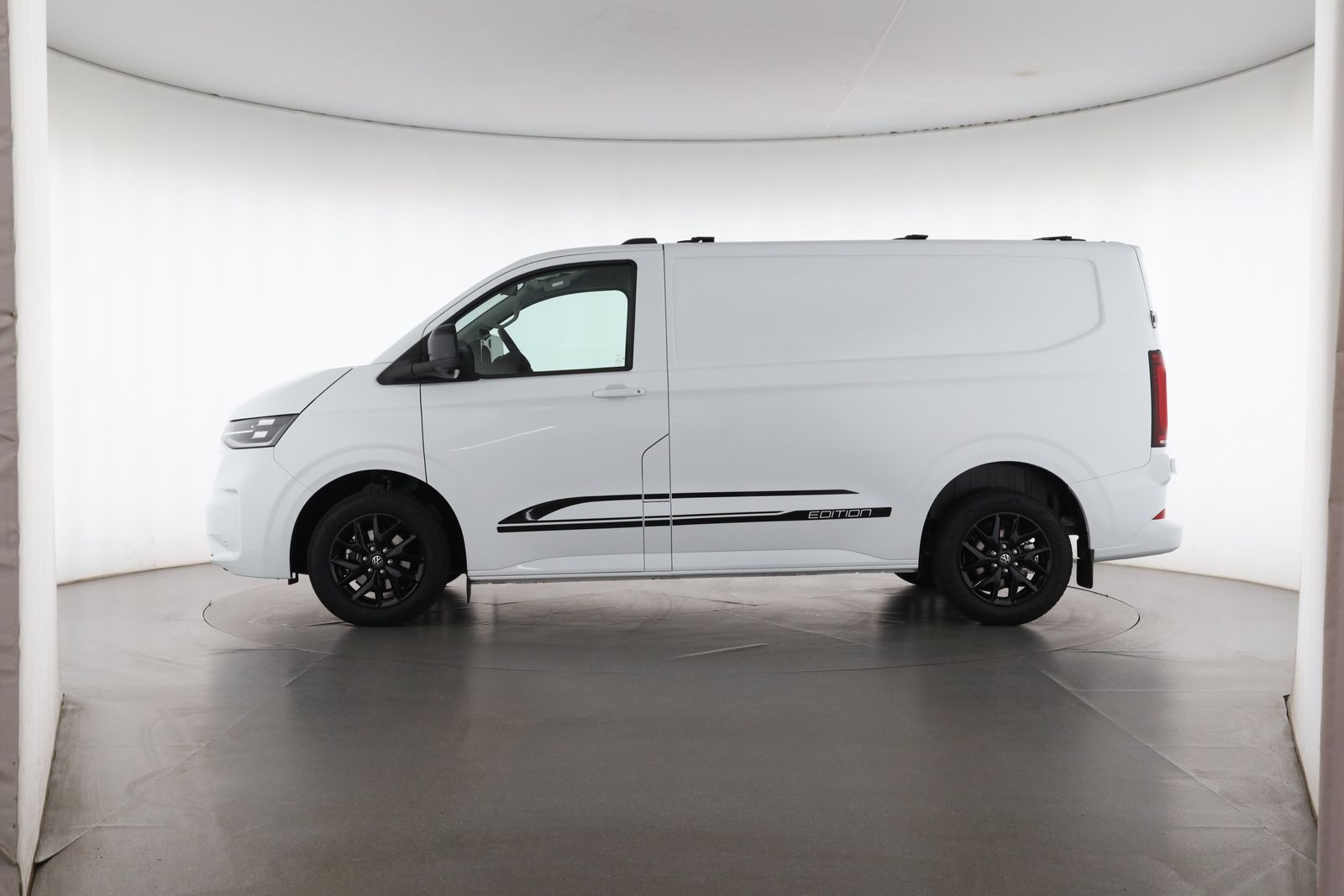 Volkswagen T7 Transporter - Bild 3