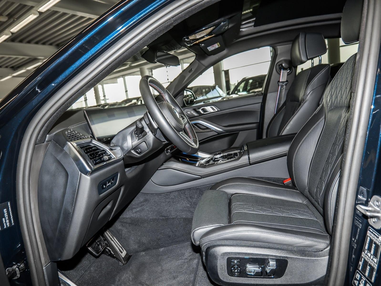 BMW X6 M60i xDrive M Sport PANO ACC AHK RFK NAVI LM