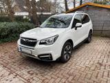 Subaru Forester 2.0i Premium CVT 4x4 Leder AHK 1.Hand - Subaru Forester von privat