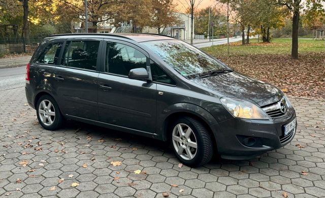 Opel Familien  Fahrzeug aus 1 Hand  in tadellos...