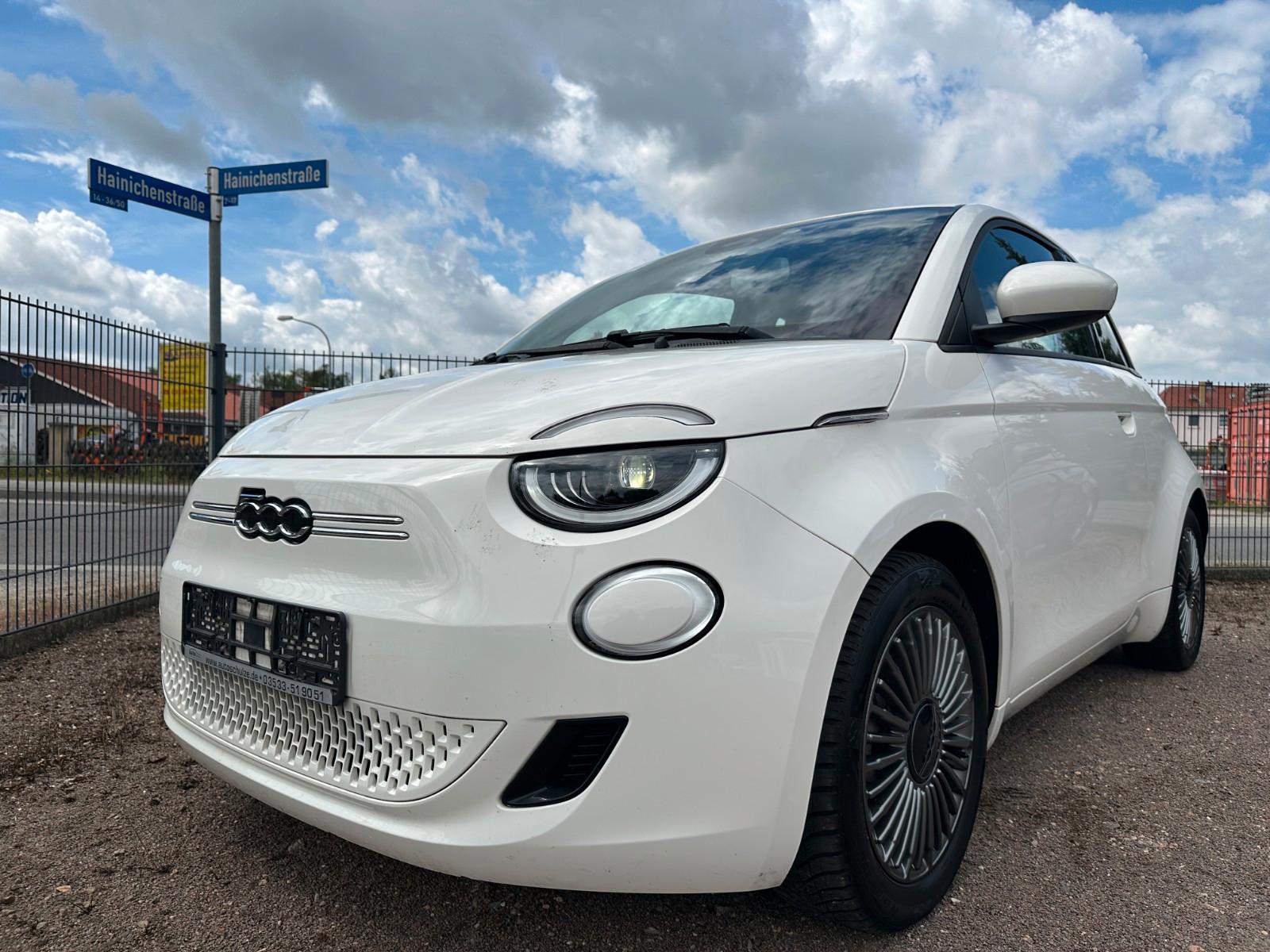 Fiat 500e ICON 42 KwH Navi