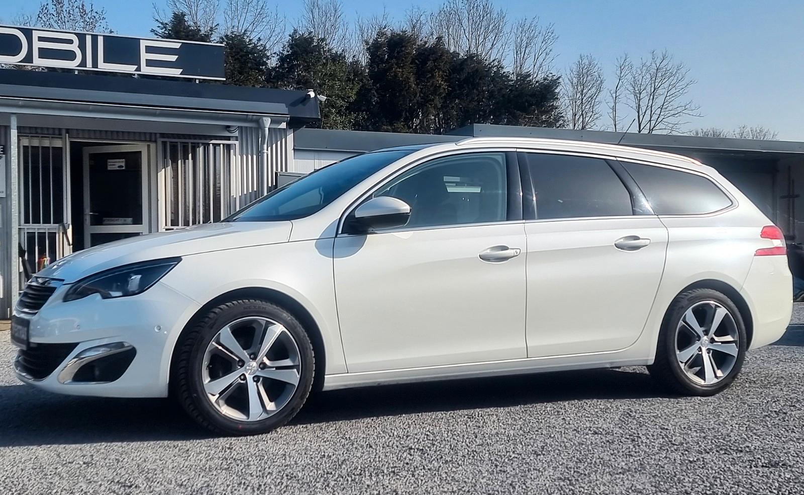 Peugeot 308 SW Allure NAVI KAMERA TEMP SITZH LED PDC ALU