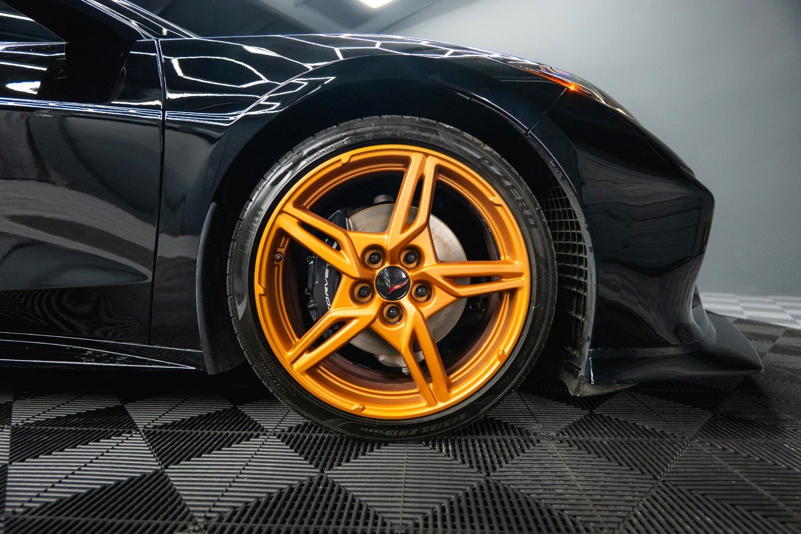 Fahrzeugabbildung Corvette C8 Stingray 1LT Targa Z51 Performance 19% VAT