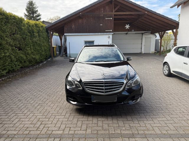 MERCEDES-BENZ E 250