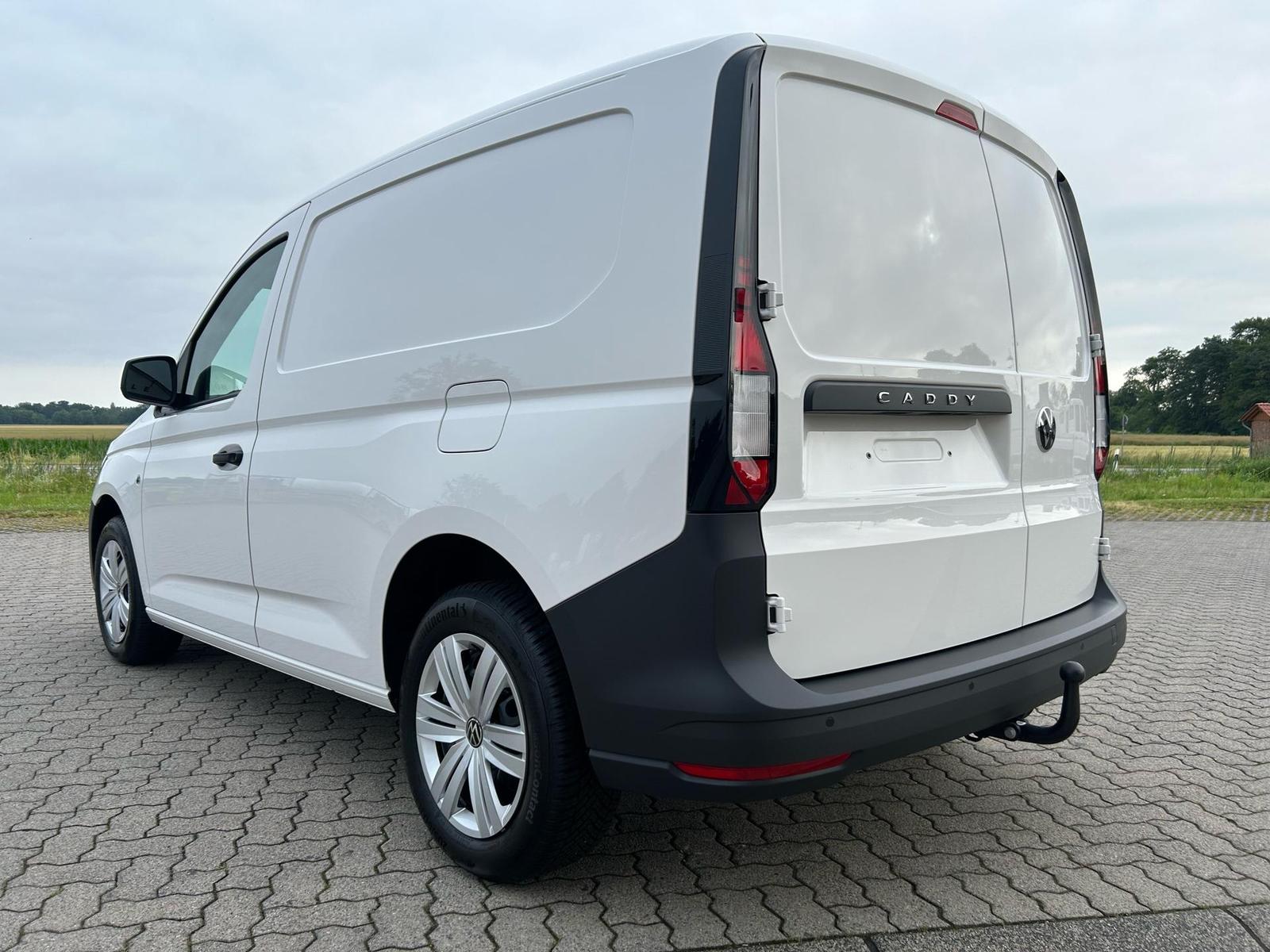 Volkswagen Caddy Cargo 1.5 TSI / AHK App-Connect