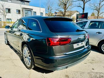 Audi A6 - 4