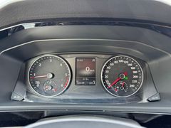 Fahrzeugabbildung Volkswagen T6 Multivan Gen Six 2.0TDI DSG ElektrTür APP AHK