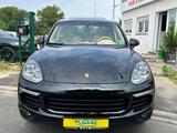 Porsche Cayenne Sport Chrono - Porsche Cayenne: Sport