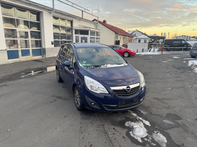 Opel Meriva B Design Edition