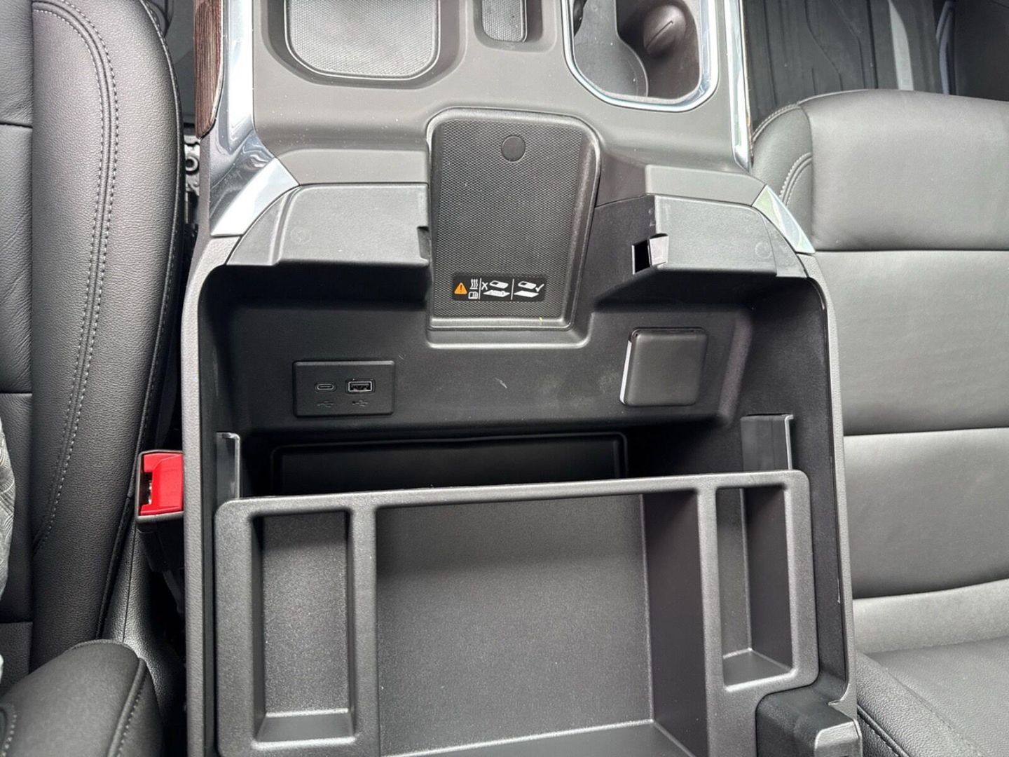 Fahrzeugabbildung GMC Sierra 1500 Elevation CrewCab 4WD - MY25 - Voll