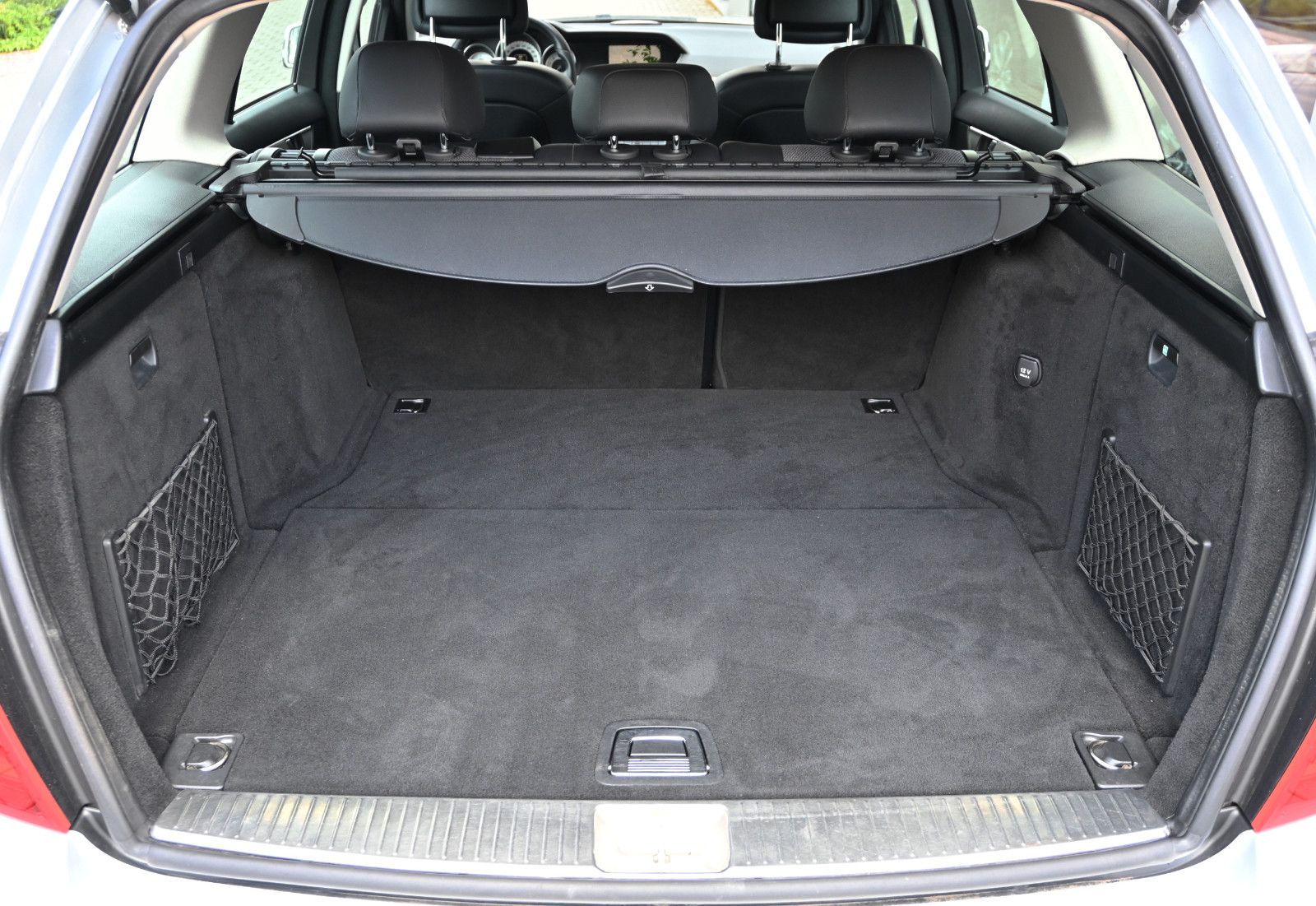 Fahrzeugabbildung Mercedes-Benz C 250 T BlueEFF. AVANTGARDE Facelift °AHK°COMAND