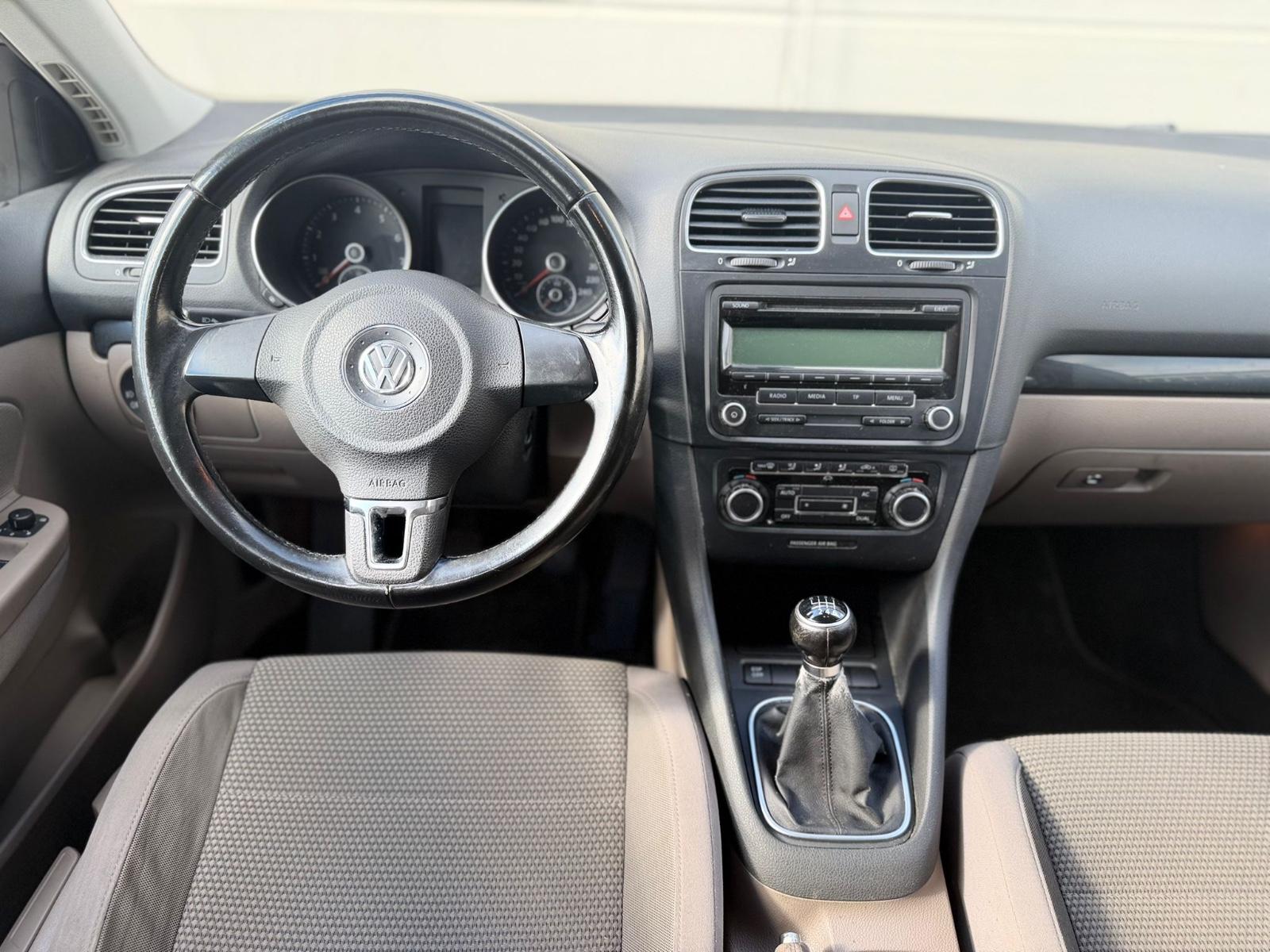 Volkswagen Golf 2009 — photo 11