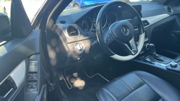 Mercedes C 220 - 9