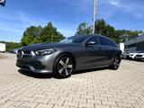Mercedes-Benz C 220d T Avantgarde *LED Navi AHK Sitzh. Kamera*