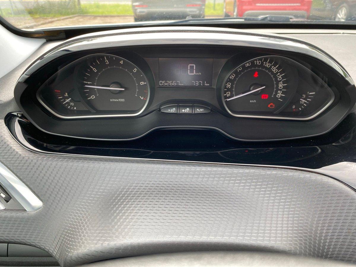 Peugeot 2008 1.2 PURETECH 82 ACTIVE KLIMA+SHZ+BLUETOOTH